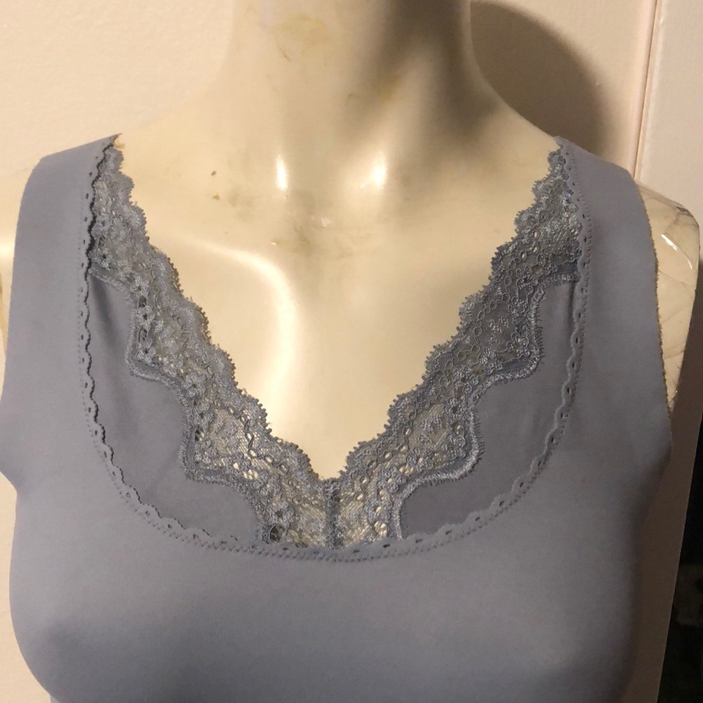 NWOT Lace Body-con Short blueish gray Tank Top